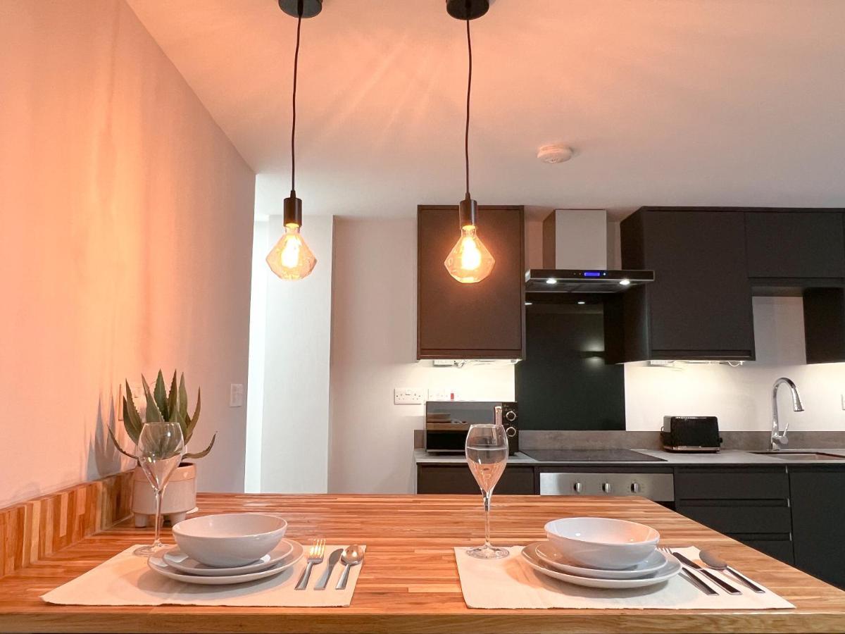 The Bohemian Basement Apartamento Maidstone Exterior foto