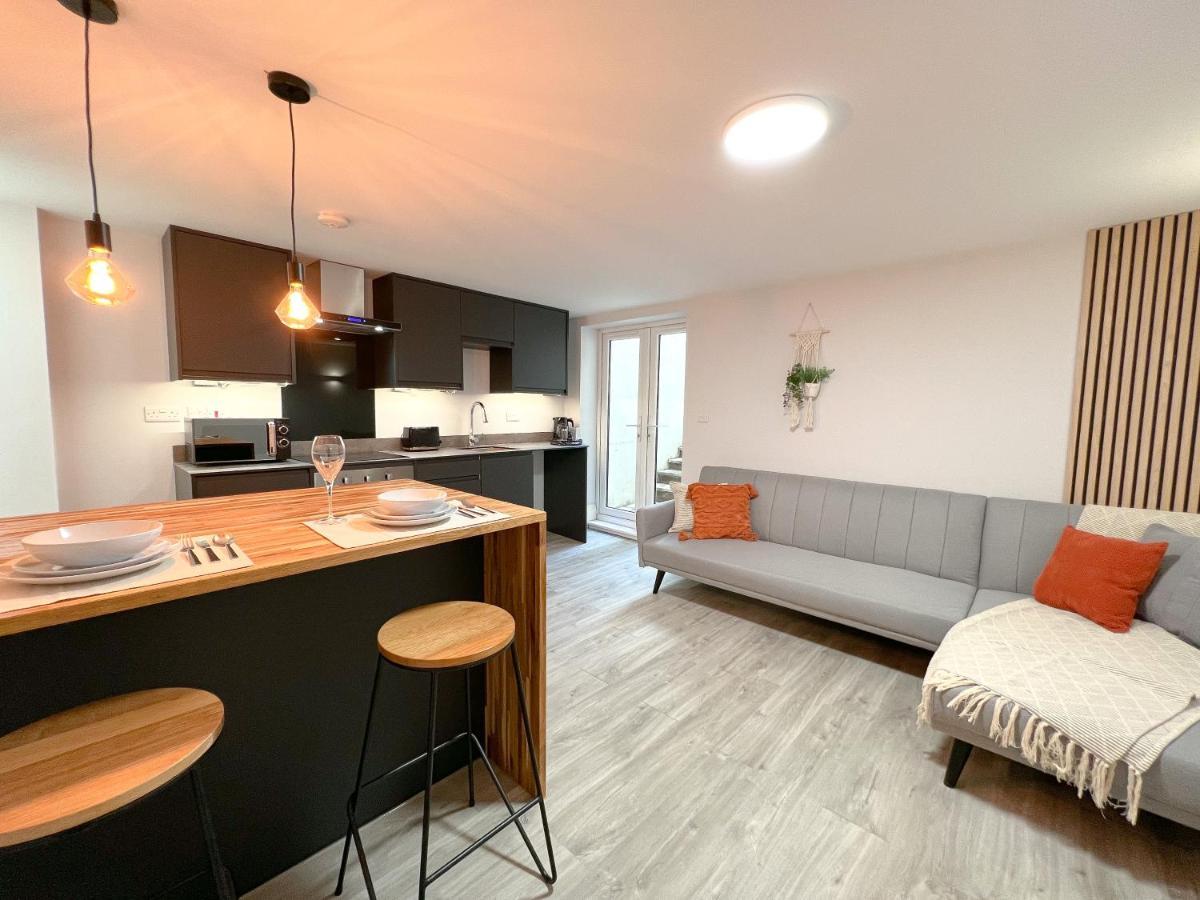 The Bohemian Basement Apartamento Maidstone Exterior foto